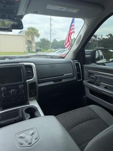 RAM 1500 2WD Crew Cab 149" SLT 2017
