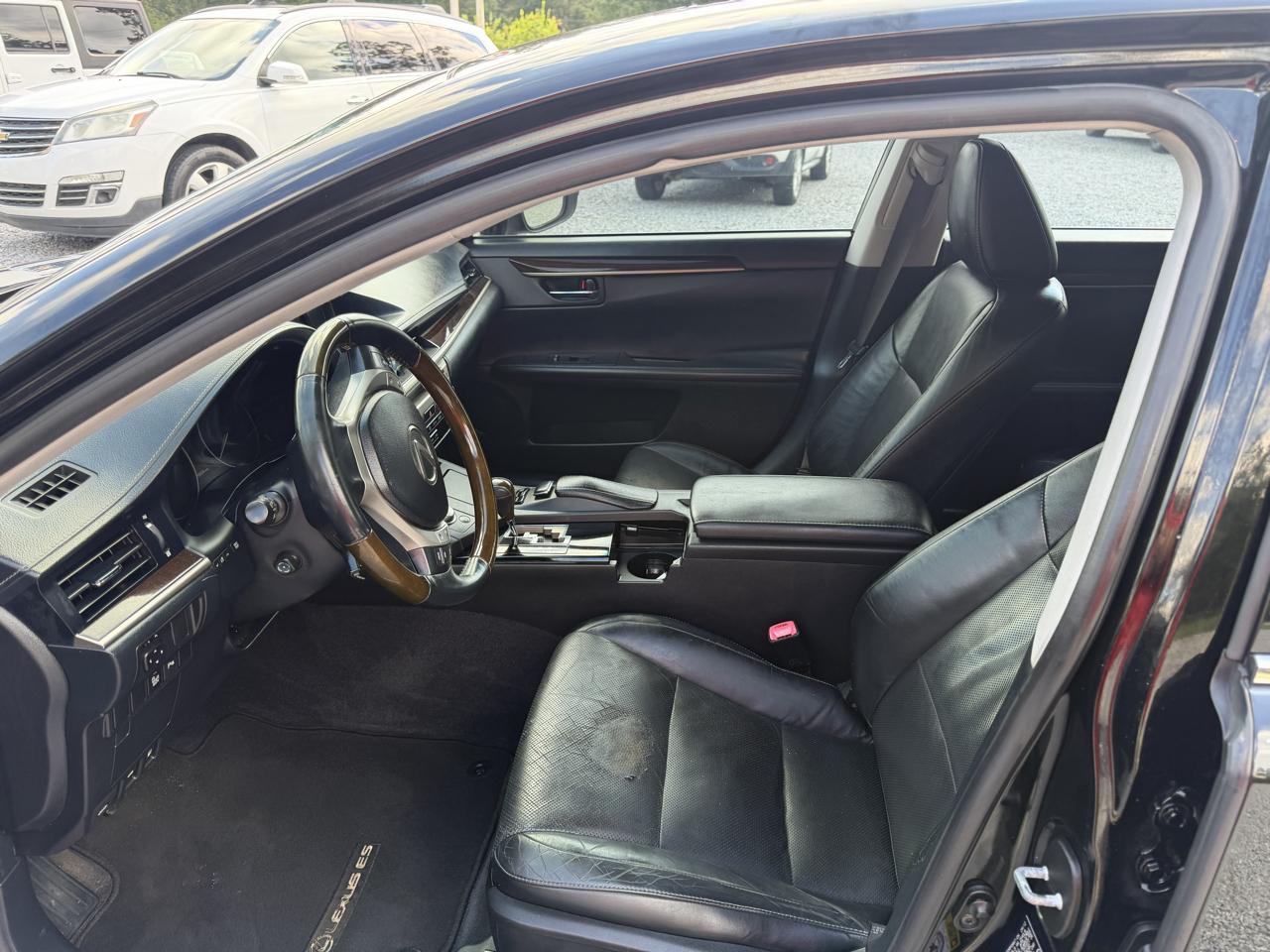Lexus ES 350 Sedan 2013