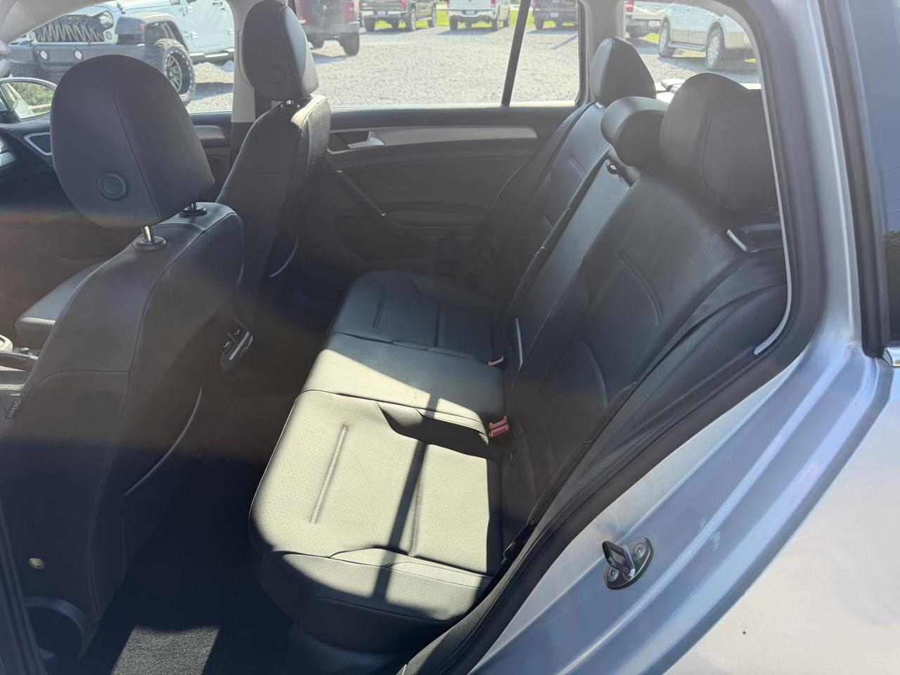 Volkswagen Golf SportWagen TDI S 6A 2015
