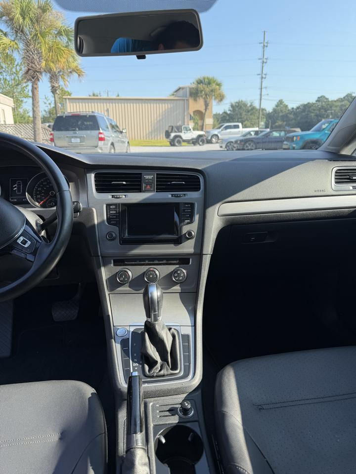 Volkswagen Golf SportWagen TDI S 6A 2015
