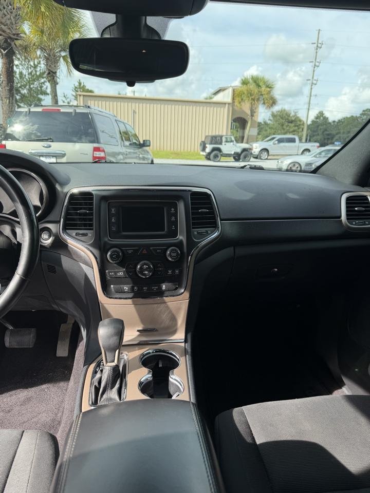 Jeep Grand Cherokee Laredo 2WD 2017