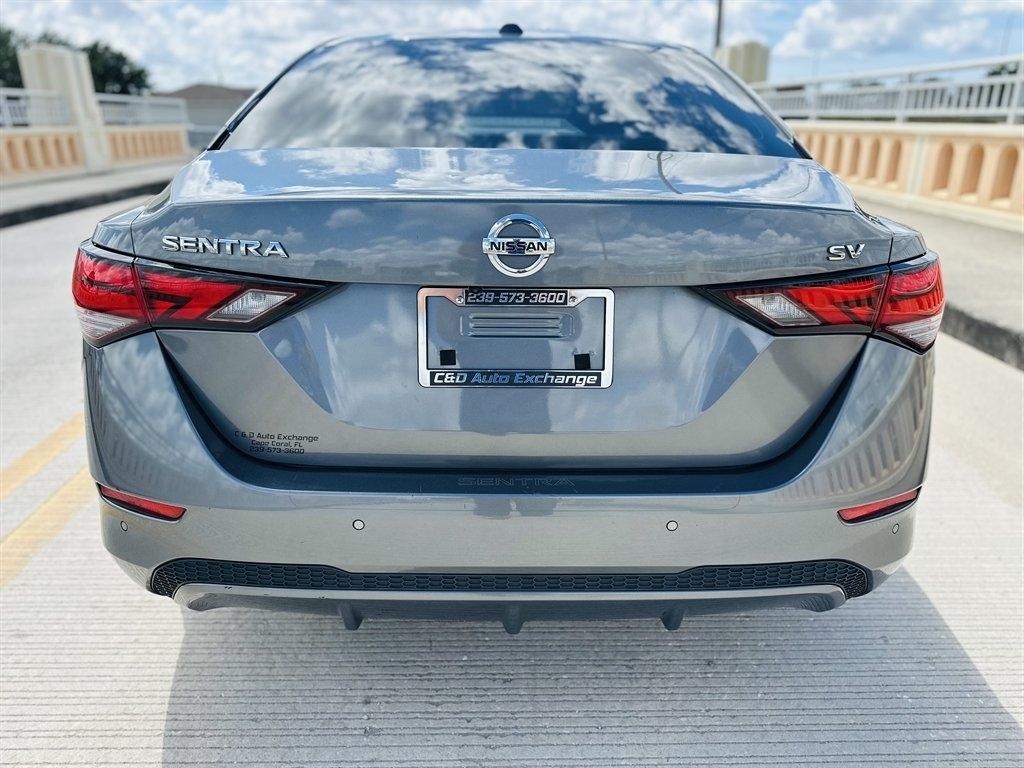 Nissan Sentra SV 2021