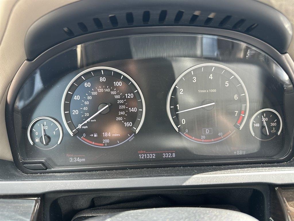 BMW 7-Series 750Li 2009