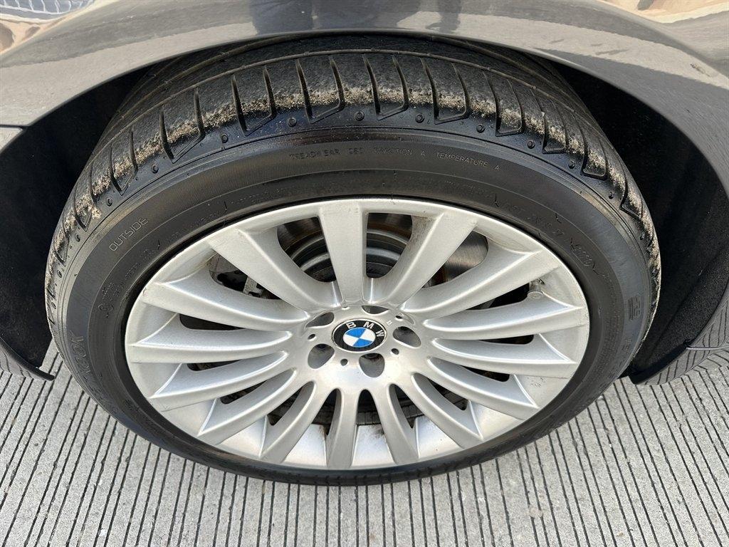 BMW 7-Series 750Li 2009