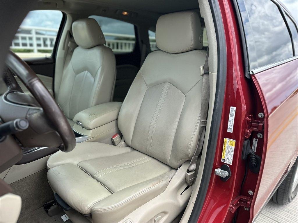 Cadillac SRX  2013