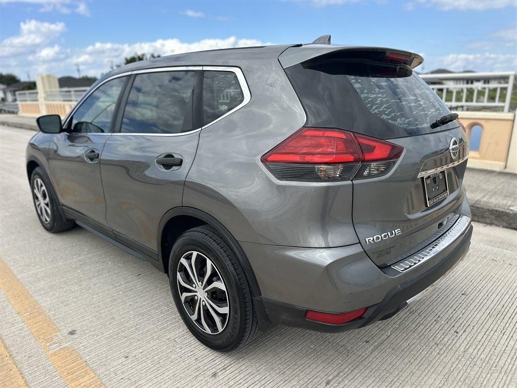 Nissan Rogue  2017