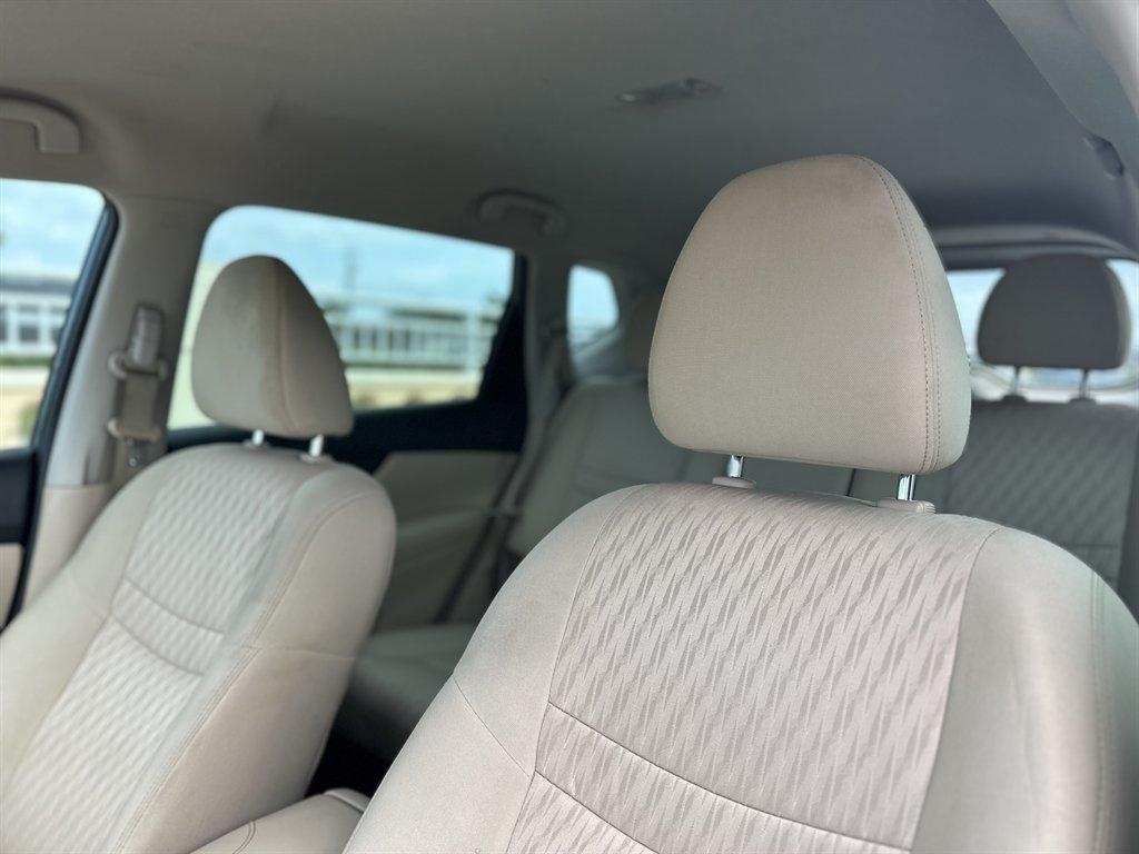 Nissan Rogue  2017