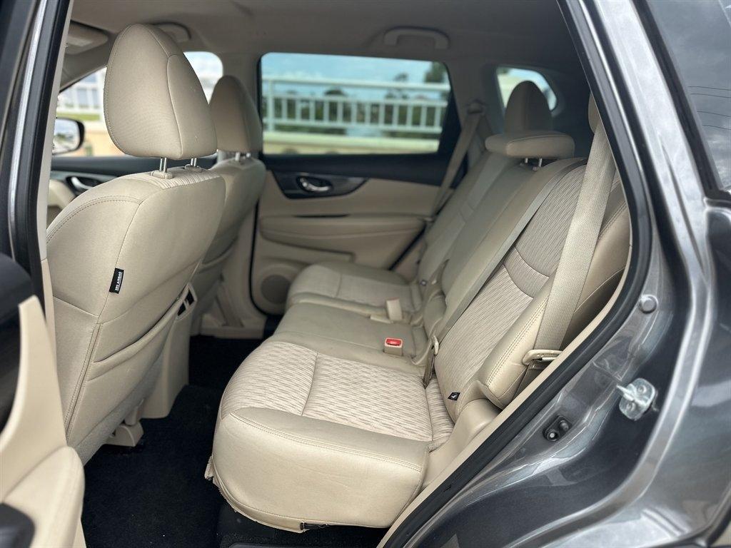 Nissan Rogue  2017