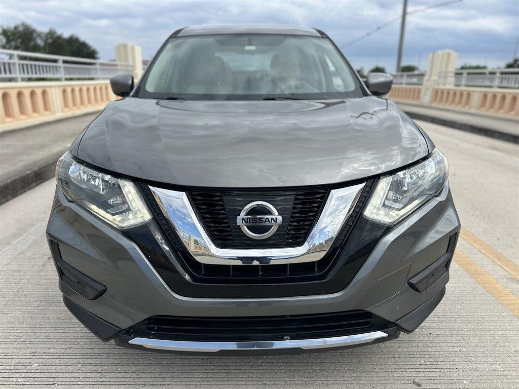 Nissan Rogue  2017
