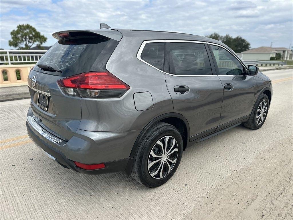Nissan Rogue  2017