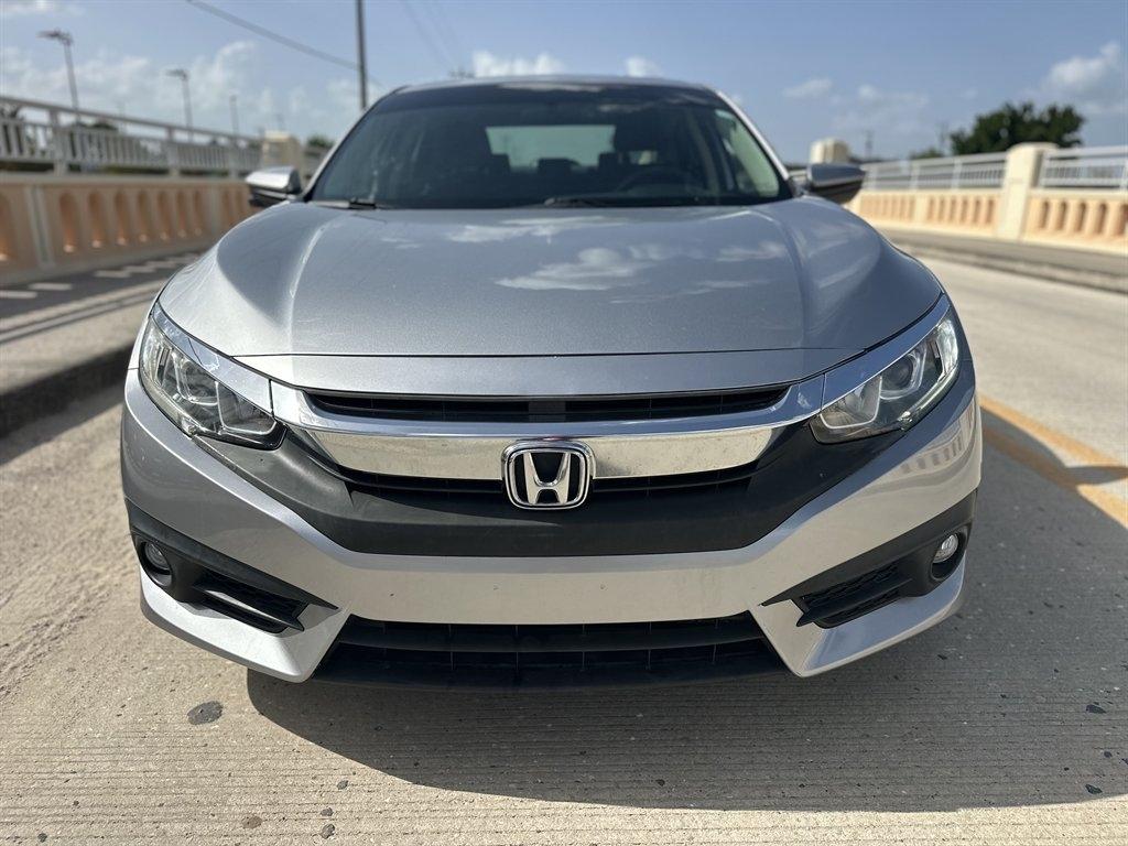 Honda Civic EX-T Sedan CVT 2016