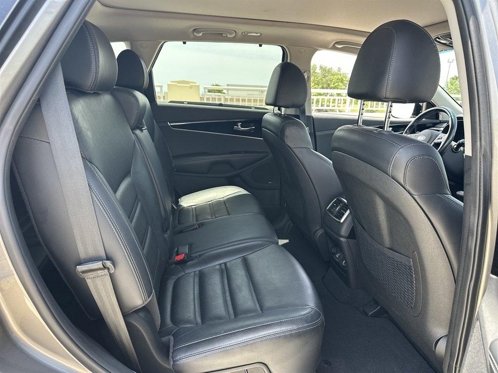 Kia Sorento EX V6 2WD 2019