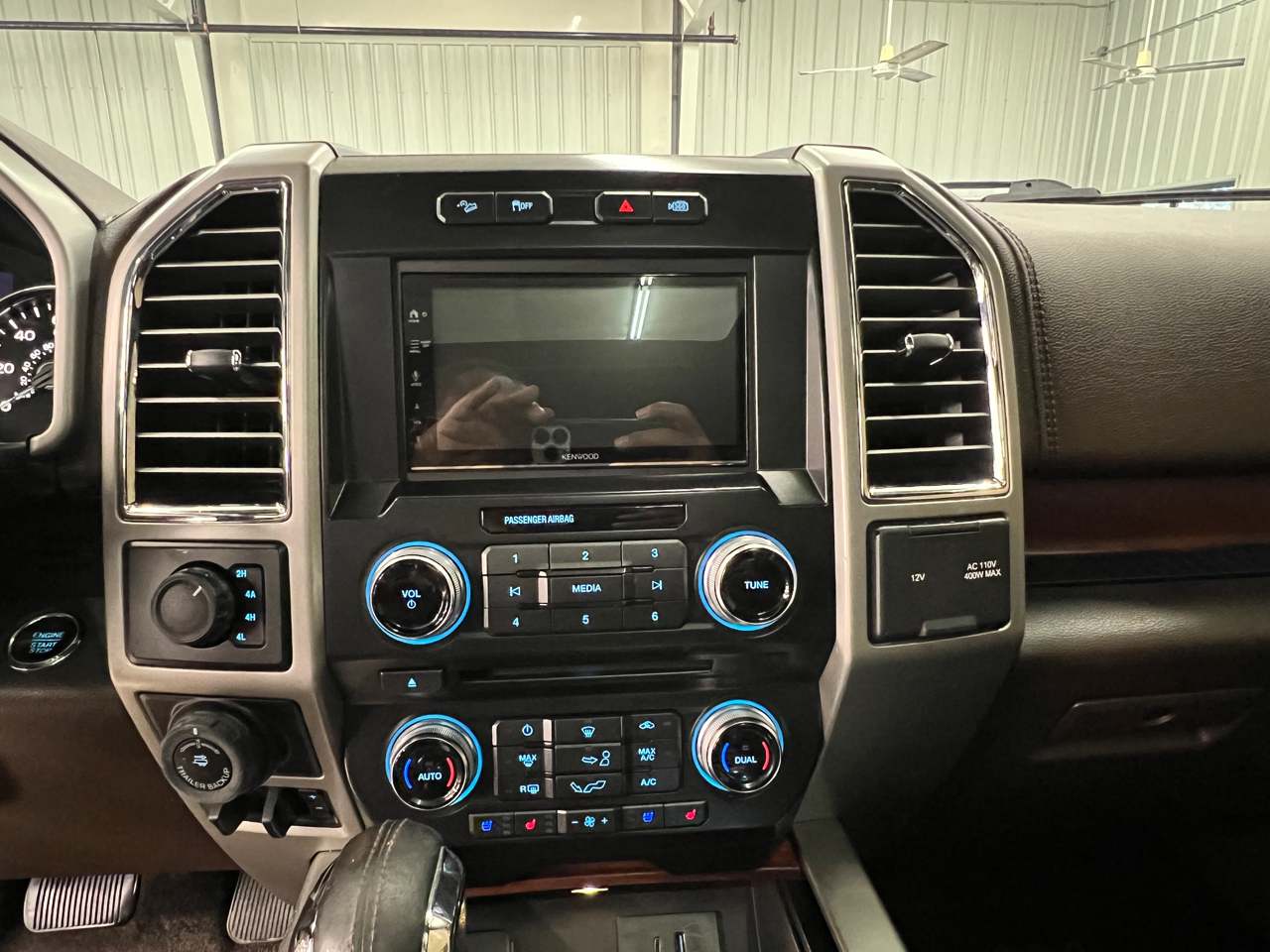 Ford F-150 4WD SuperCrew 145" King Ranch 2016