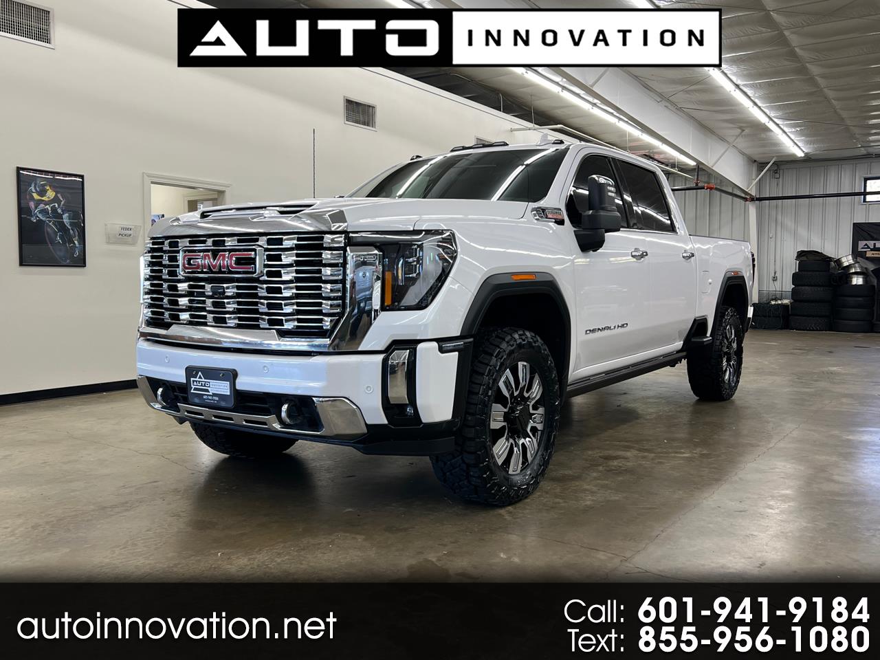 2024 GMC Sierra 4WD Crew Cab 159" Denali