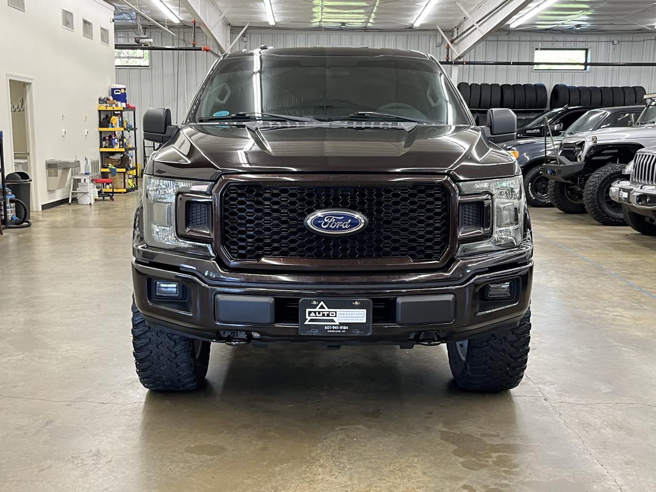 Ford F-150 photo 8