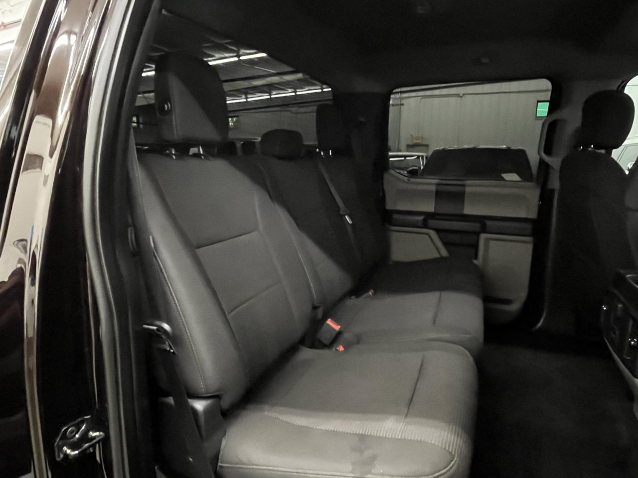 Ford F-150 photo 17