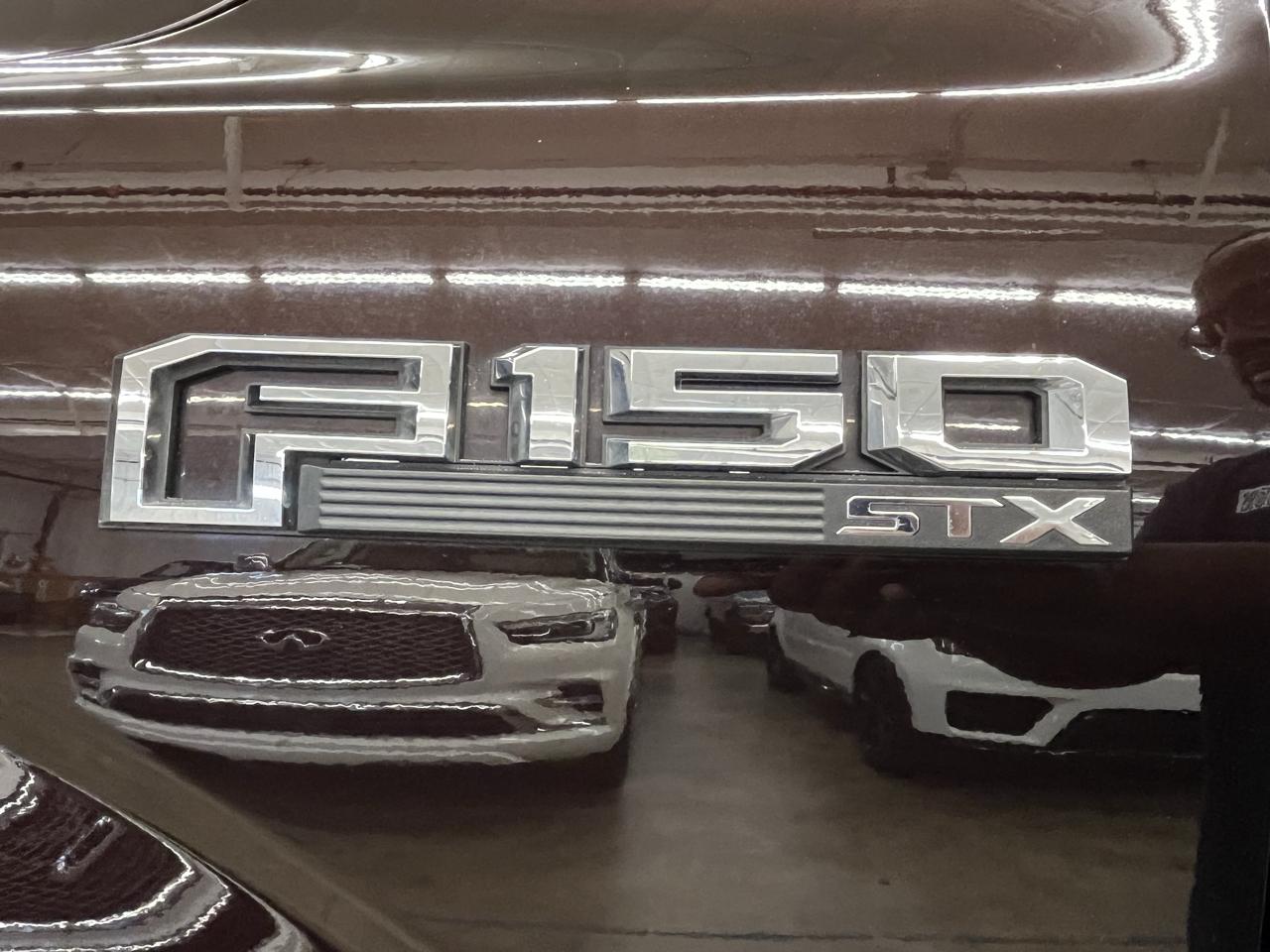 Ford F-150 photo 21