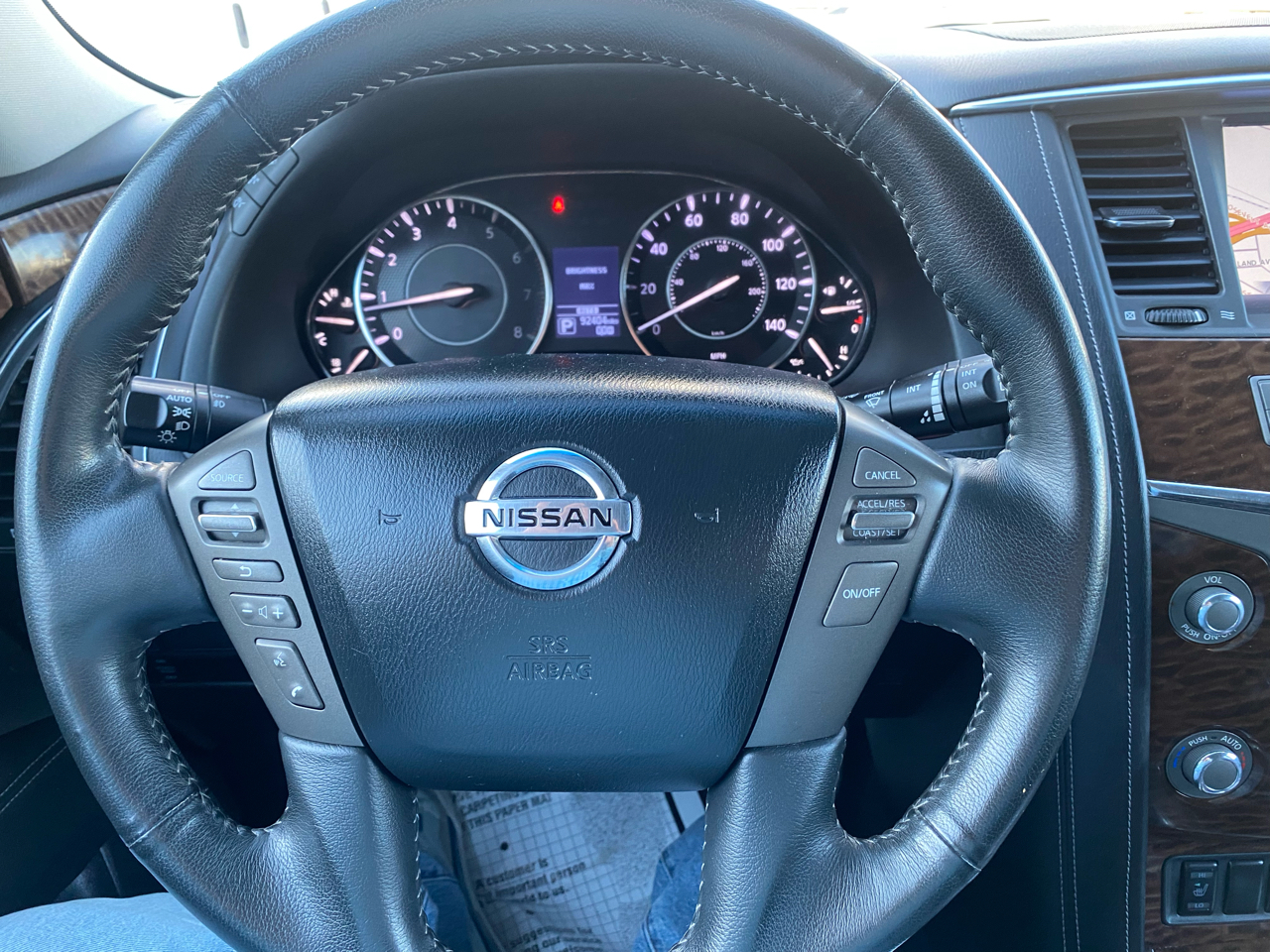 Nissan Armada 4x4 SV 2017