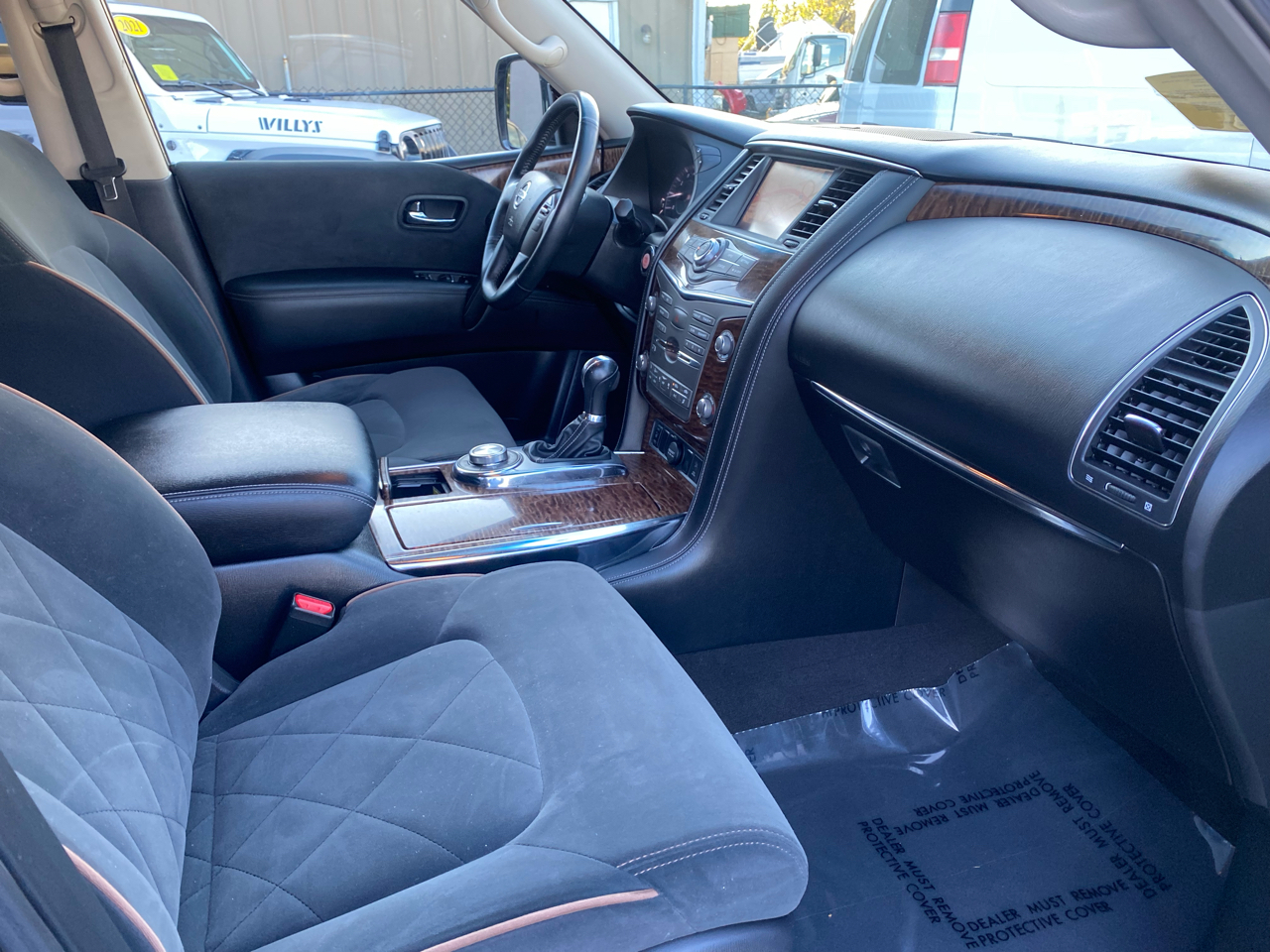 Nissan Armada 4x4 SV 2017