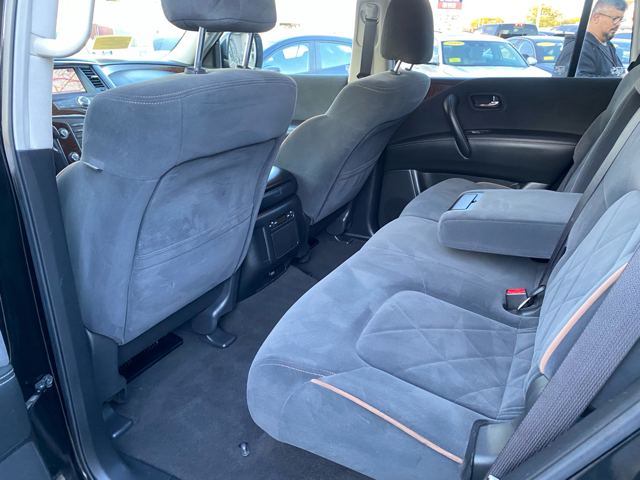 Nissan Armada 4x4 SV 2017