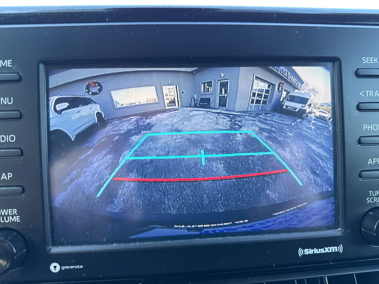 Toyota RAV4 LE AWD (Natl) 2022