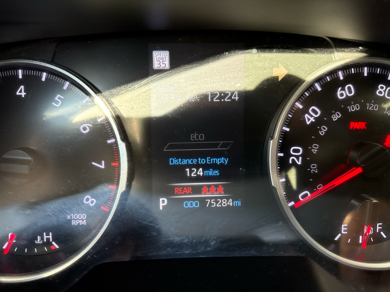 Toyota RAV4 LE AWD (Natl) 2022