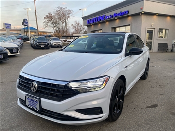 2019 Volkswagen Jetta R-Line Auto w/SULEV