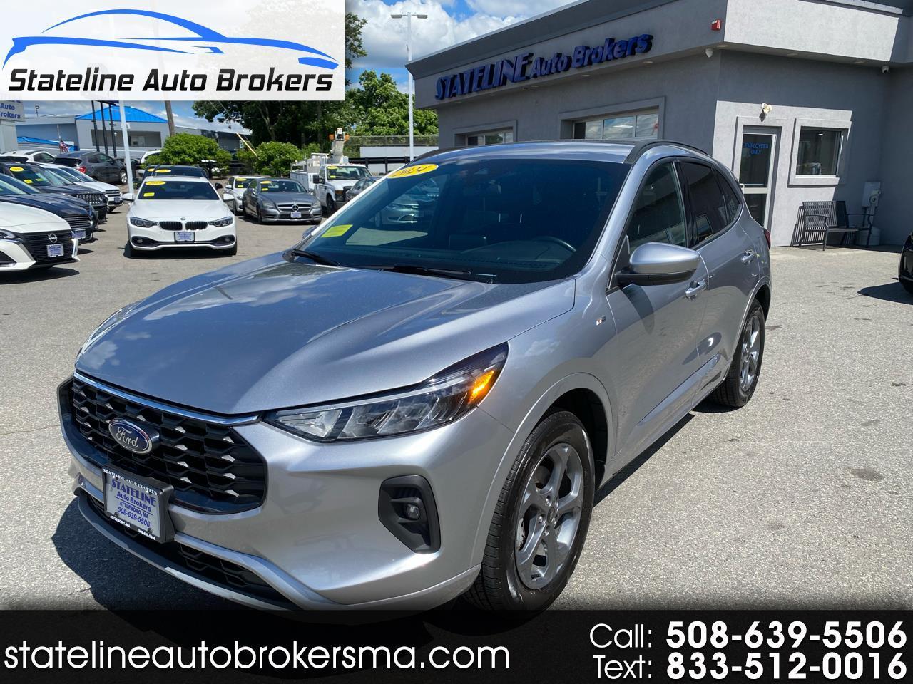 2024 Ford Escape ST-Line Select  Hybrid AWD