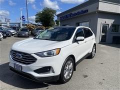 2021 Ford Edge 