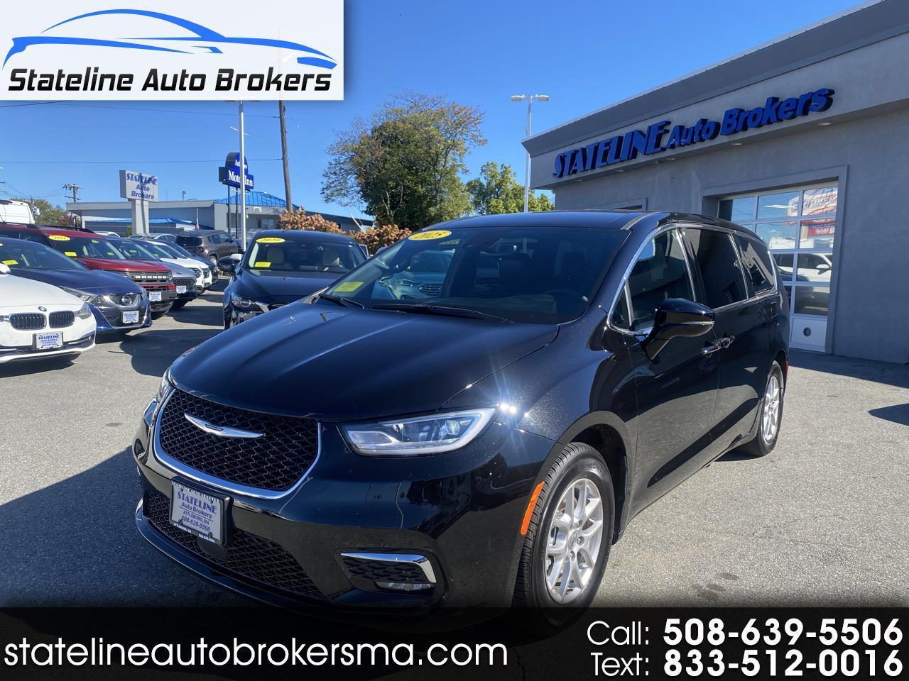 2025 Chrysler Pacifica Select FWD