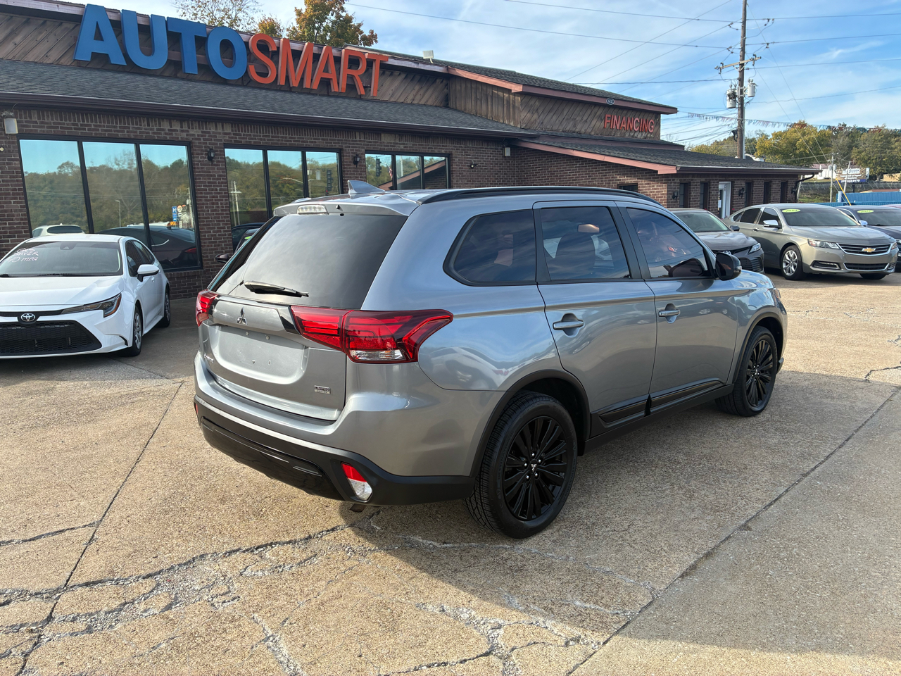 Mitsubishi Outlander SEL S-AWC 2020 Mitsubishi Outlander SEL S-AWC 2020