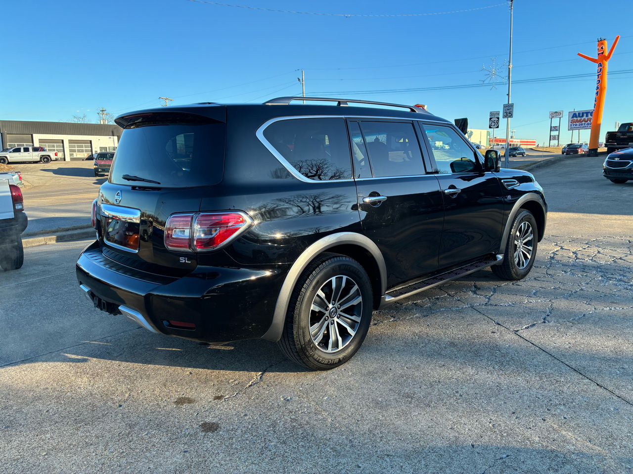 Nissan Armada 4x4 SL 2017