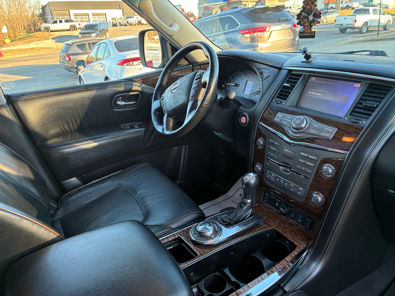 Nissan Armada 4x4 SL 2017