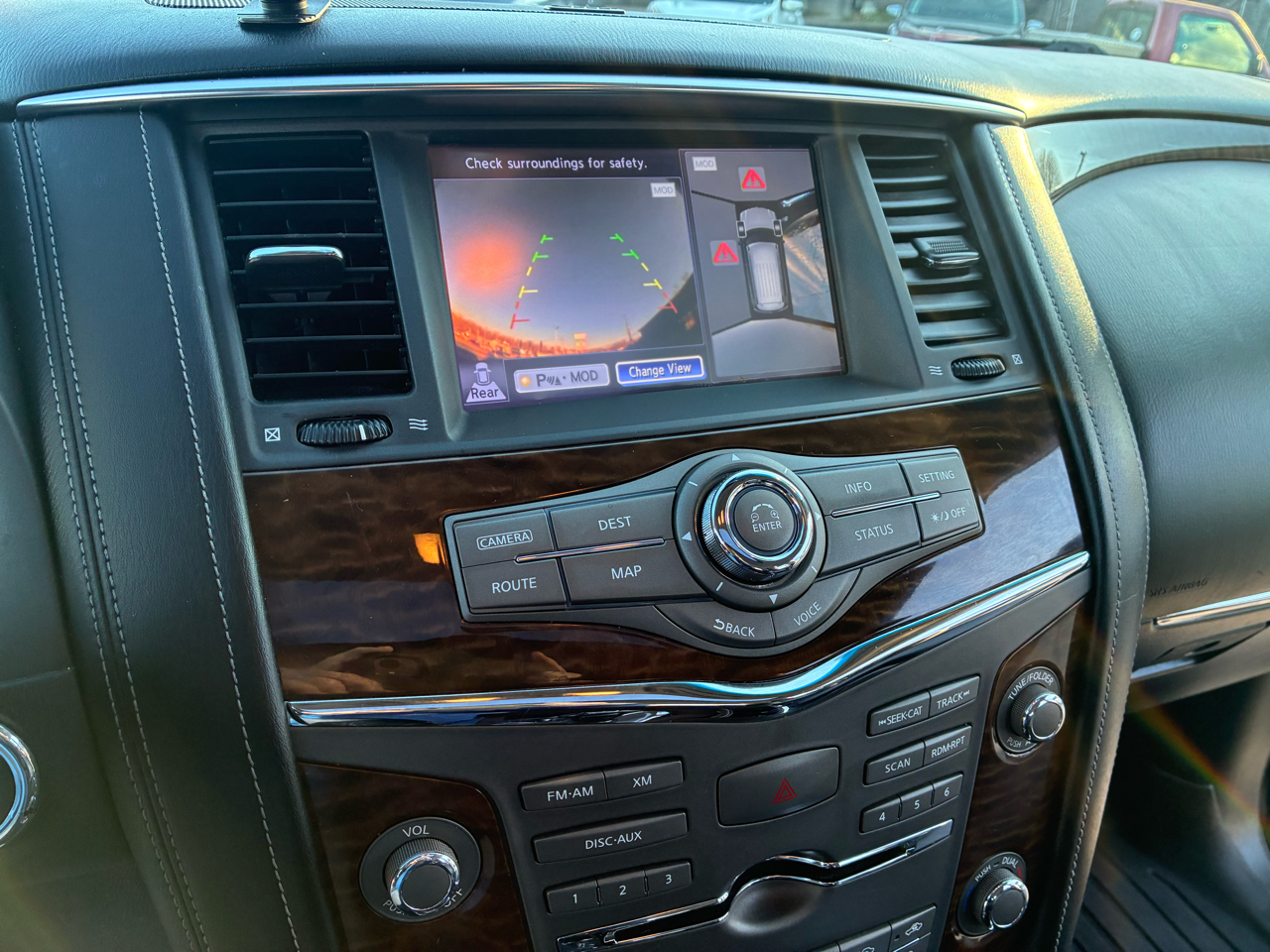 Nissan Armada 4x4 SL 2017