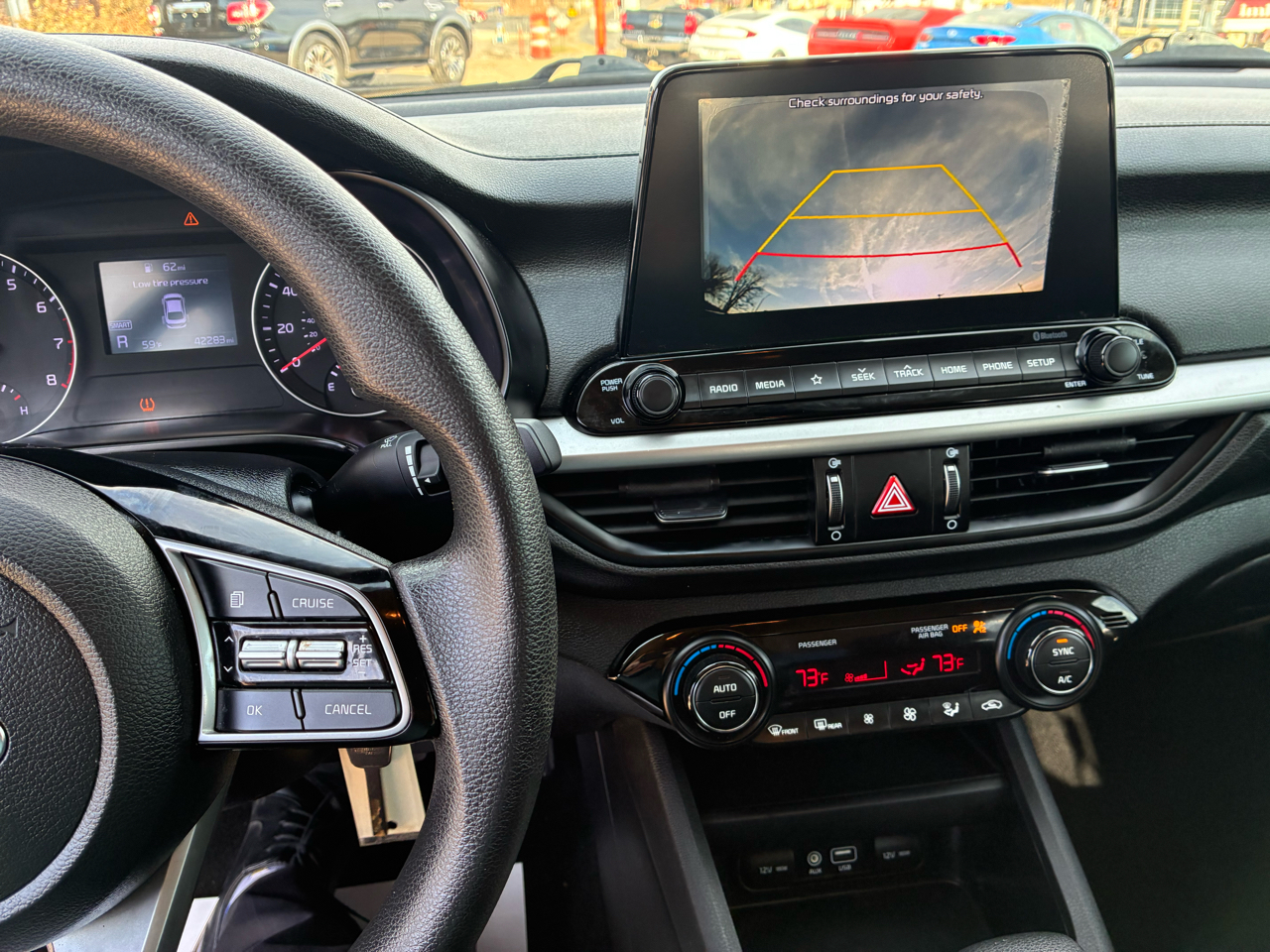 Kia Forte LXS IVT 2019