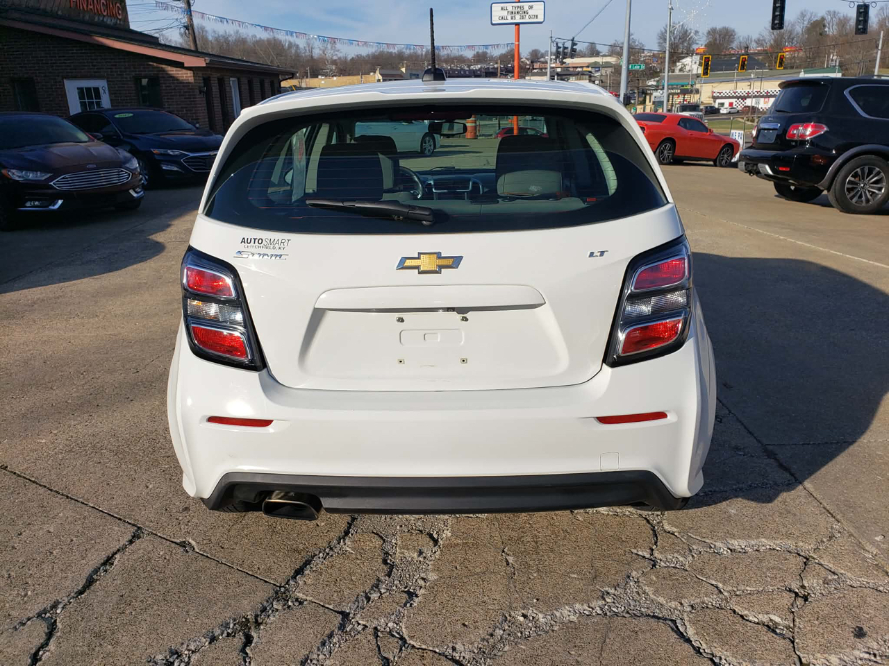 Chevrolet Sonic 5dr HB Auto LT w/1FL 2017