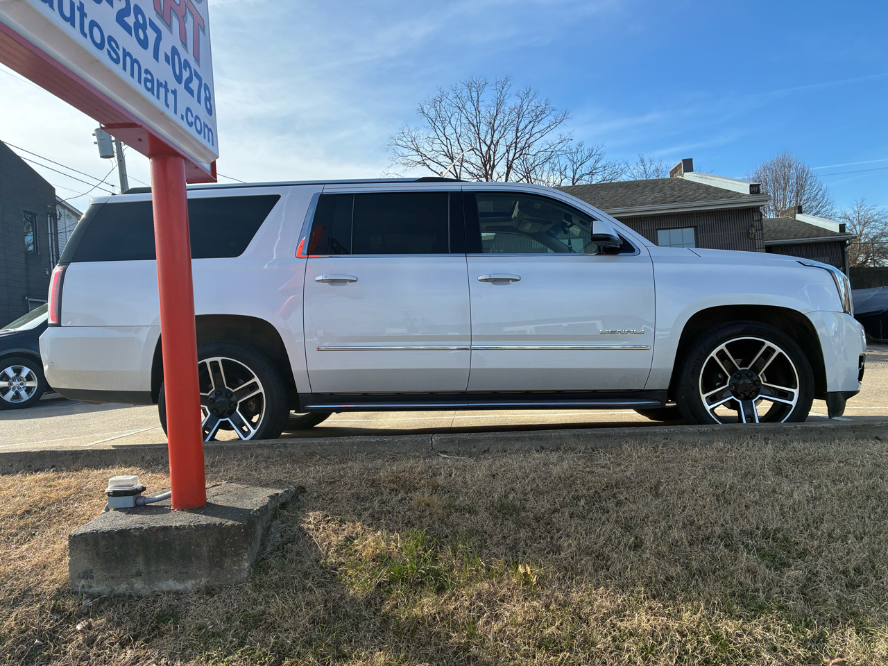 GMC Yukon XL 4WD 4dr Denali 2019