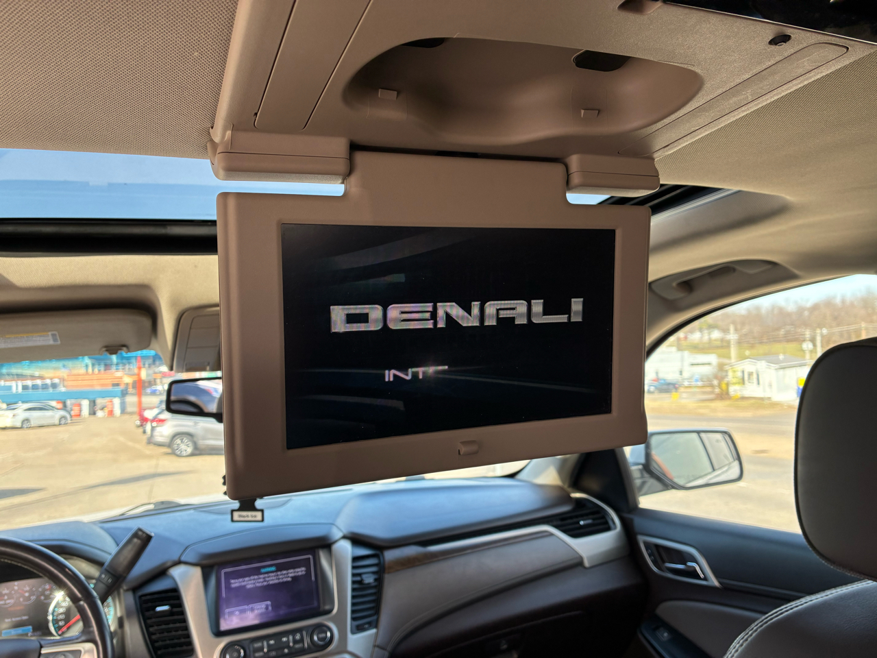 GMC Yukon XL 4WD 4dr Denali 2019