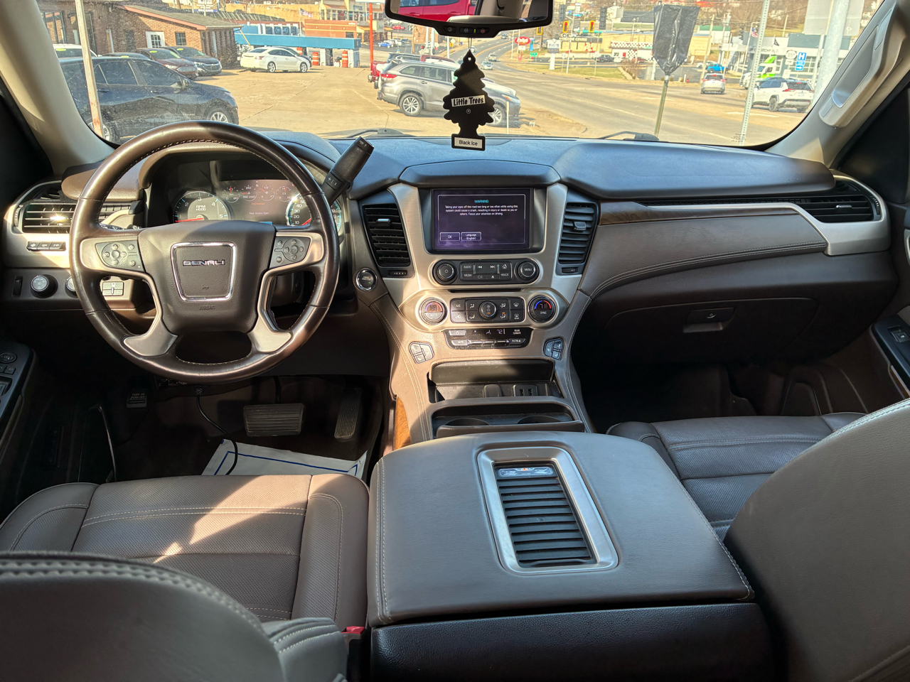 GMC Yukon XL 4WD 4dr Denali 2019