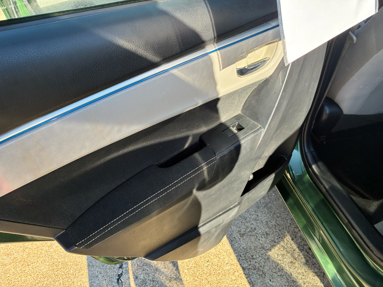 Toyota Corolla 4dr Sdn CVT LE Premium (Natl) 2015