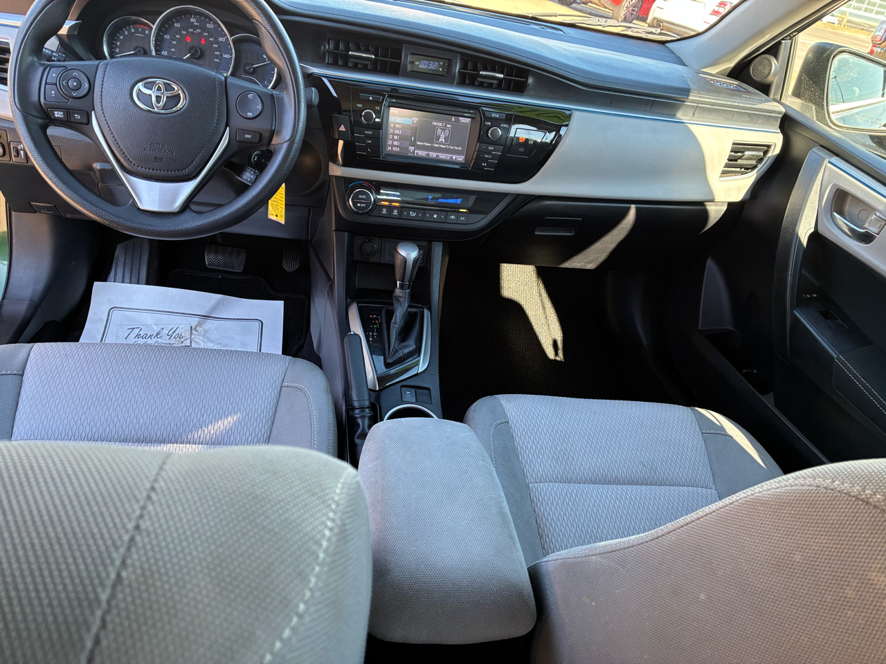 Toyota Corolla 4dr Sdn CVT LE Premium (Natl) 2015