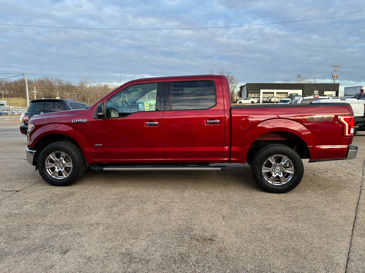 Ford F-150 4WD SuperCrew 145" XLT 2016