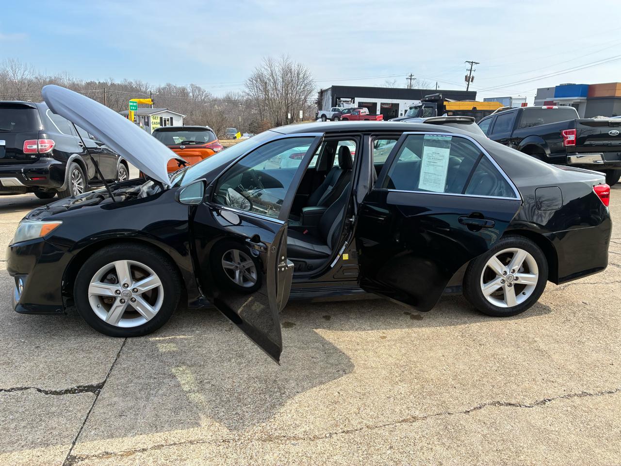 Toyota Camry 4dr Sdn I4 Auto SE Sport (Natl) *Ltd Avail* 2013