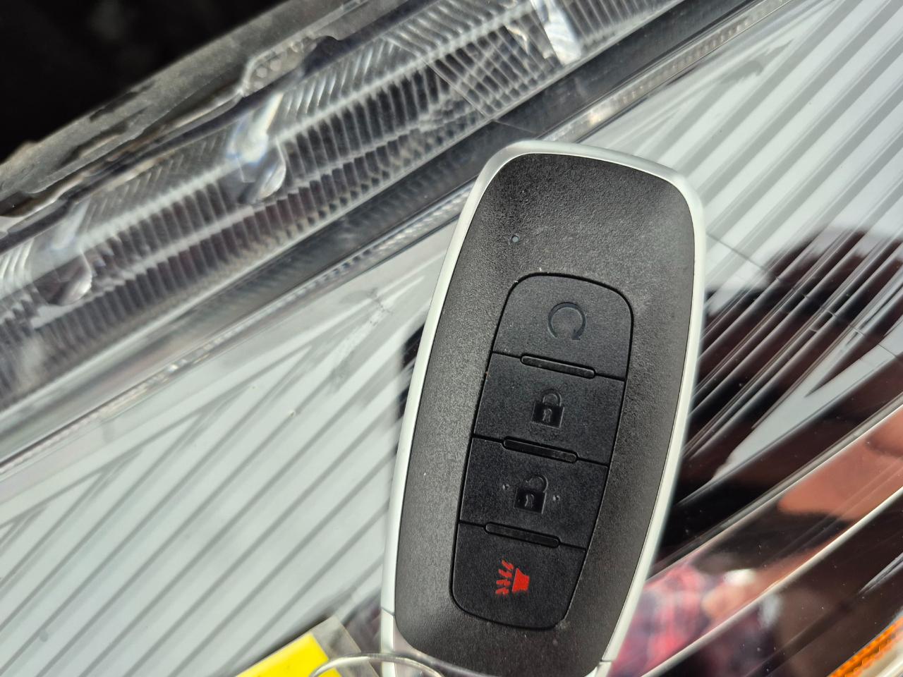 Nissan Kicks SV FWD 2023