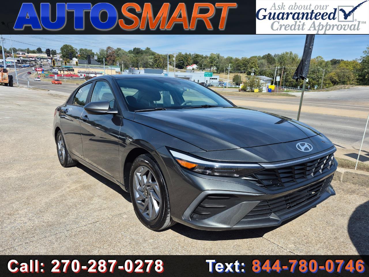 2024 Hyundai Elantra SEL IVT
