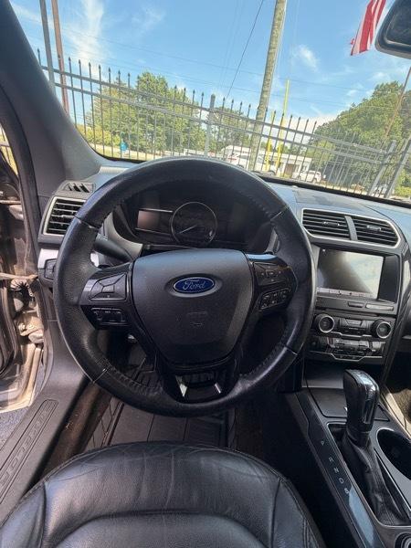 Ford Explorer  2017