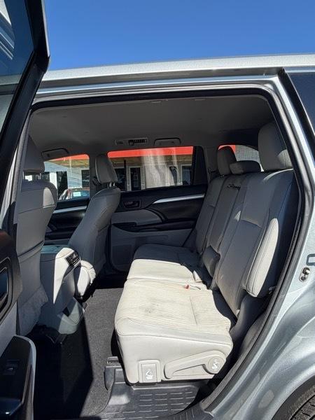 Toyota Highlander  2017