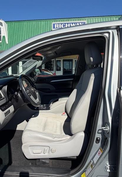 Toyota Highlander  2017