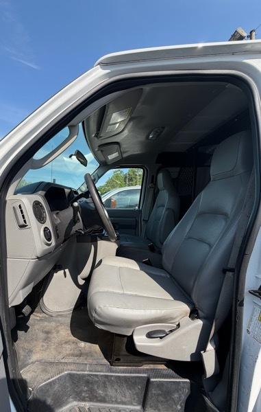 Ford Econoline  2014