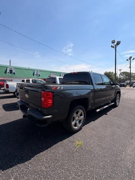 Chevrolet Silverado 1500  2018